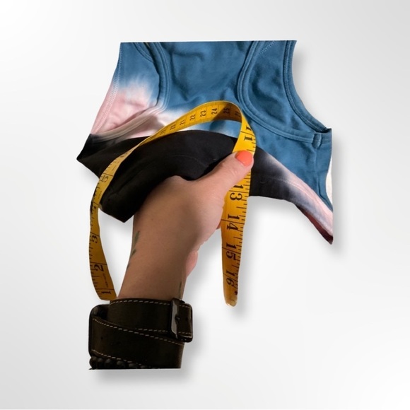 🔥 SALE - NWT Women’s Electric & Rose Tie Dye Sports Bra Top - Size XS - Picture 7 of 9